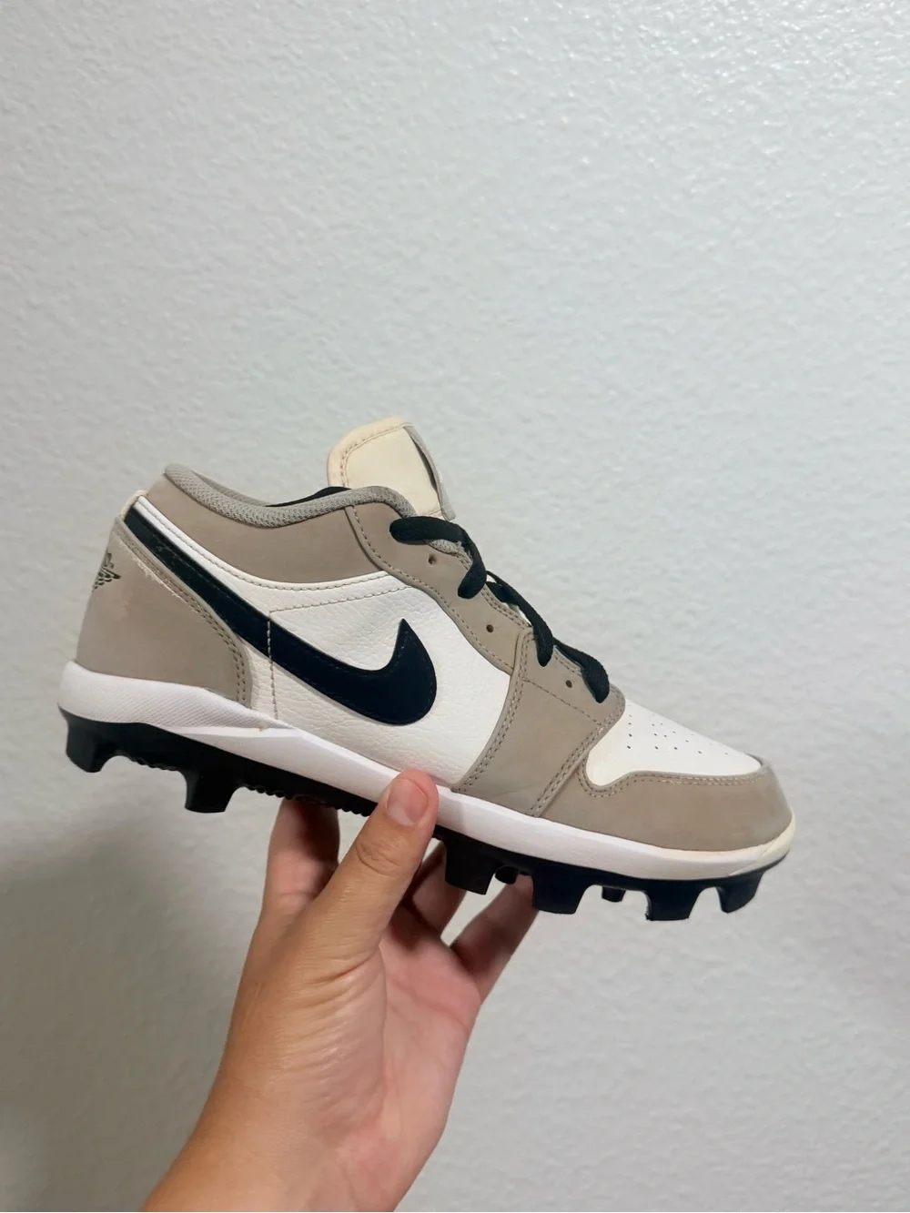 Jordan retro 1 low cleats